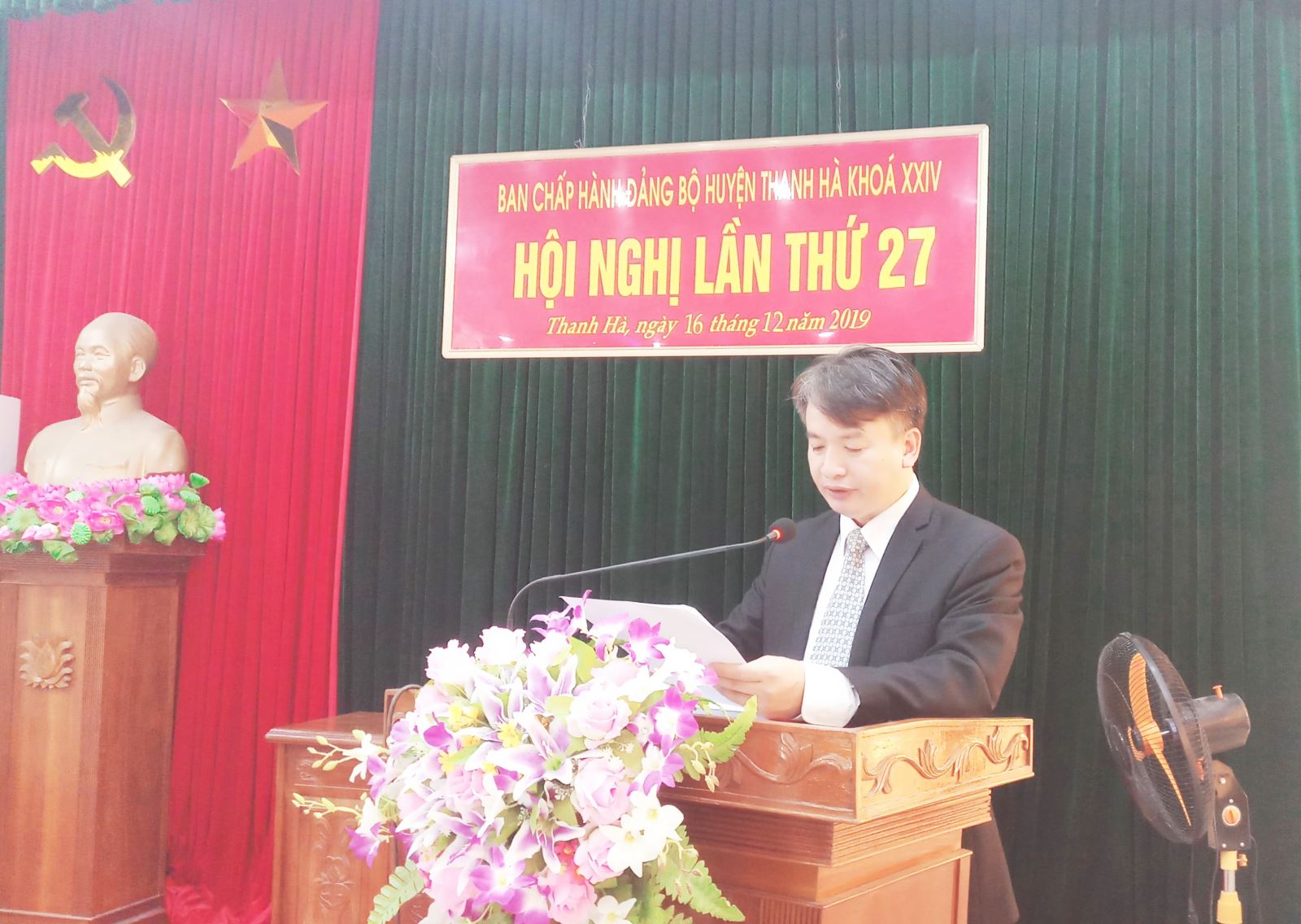 Đồng chí Nguyễn Đức Tuấn - TUV, Bí thư Huyện ủy kết luận hội nghị